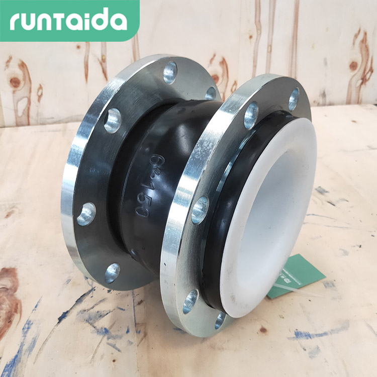 PTFE襯四氟橡膠軟接頭（tóu）